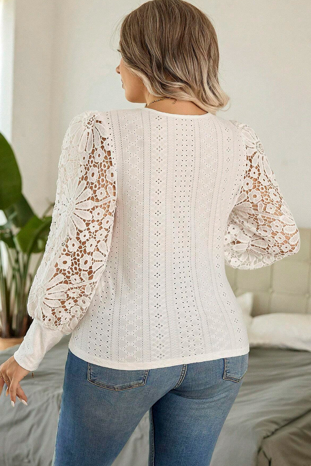 Floral Guipure Lace Long Sleeve Blouse - PS
