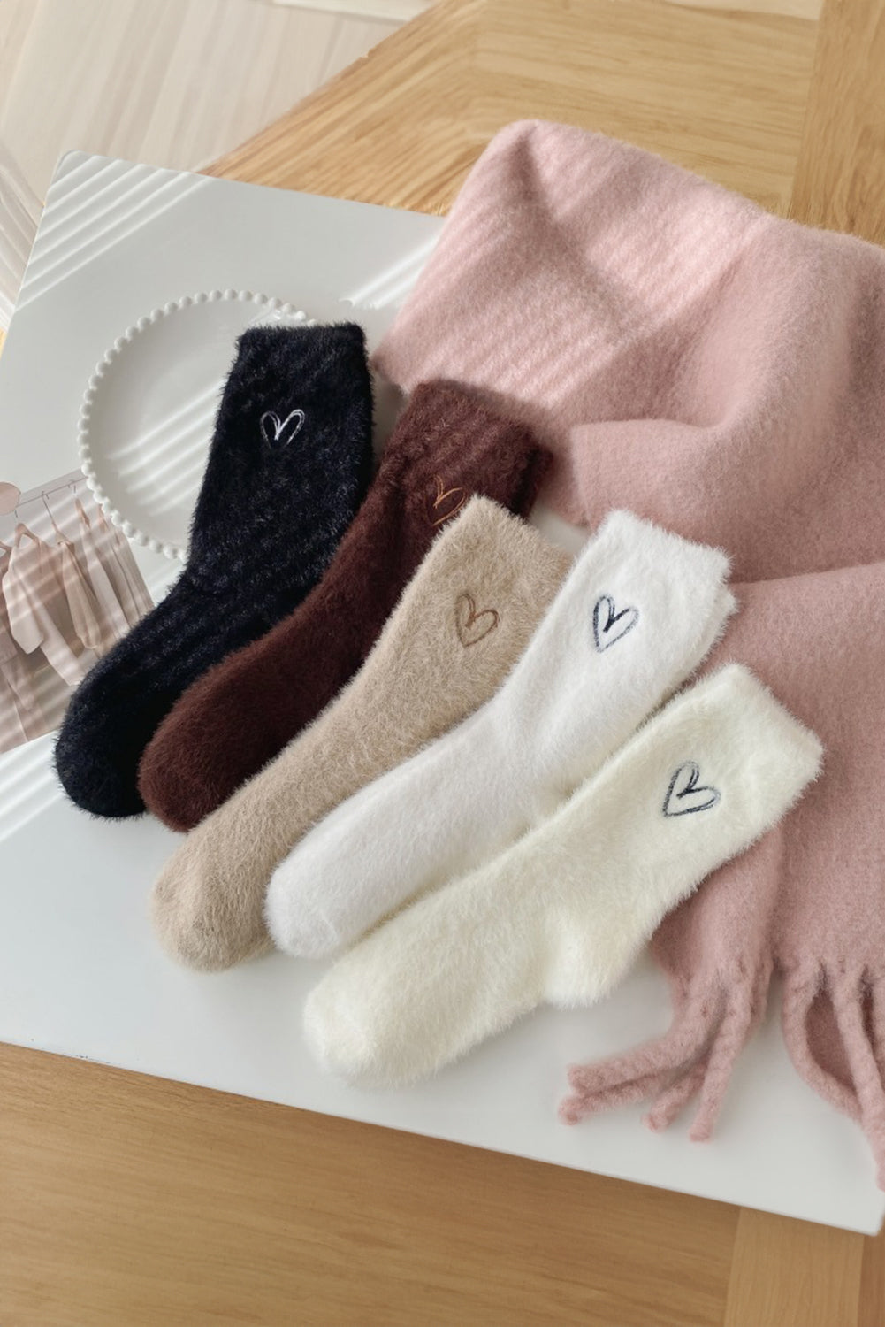 White Heart Soft Crew Socks